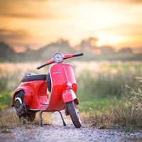 Wine tasting Tour in tuscany with Fiat 500 and motorcycle