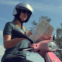 Wine tasting Tour in tuscany with Fiat 500 and motorcycle