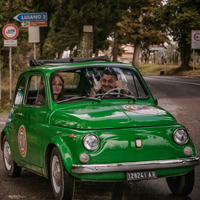 Vintage vespa scooter tours in tuscany