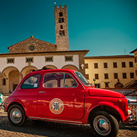 two fiat 500 in impruneta